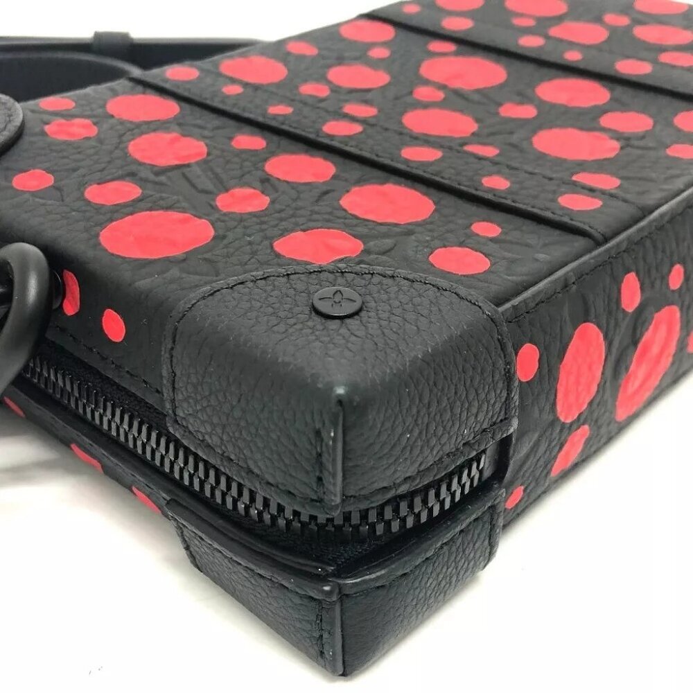 LOUIS VUITTON M81905 Monogram dots Soft Trunk wallet LV × YK Shoulder Bag - Picture 4 of 12